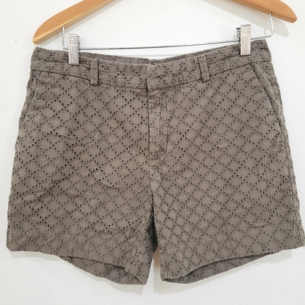 Banana Republic women's shorts olive green size 6